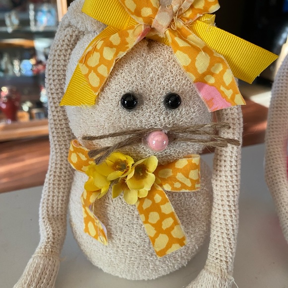 Sweet little sock bunnies for Easter - Picture 2 of 2